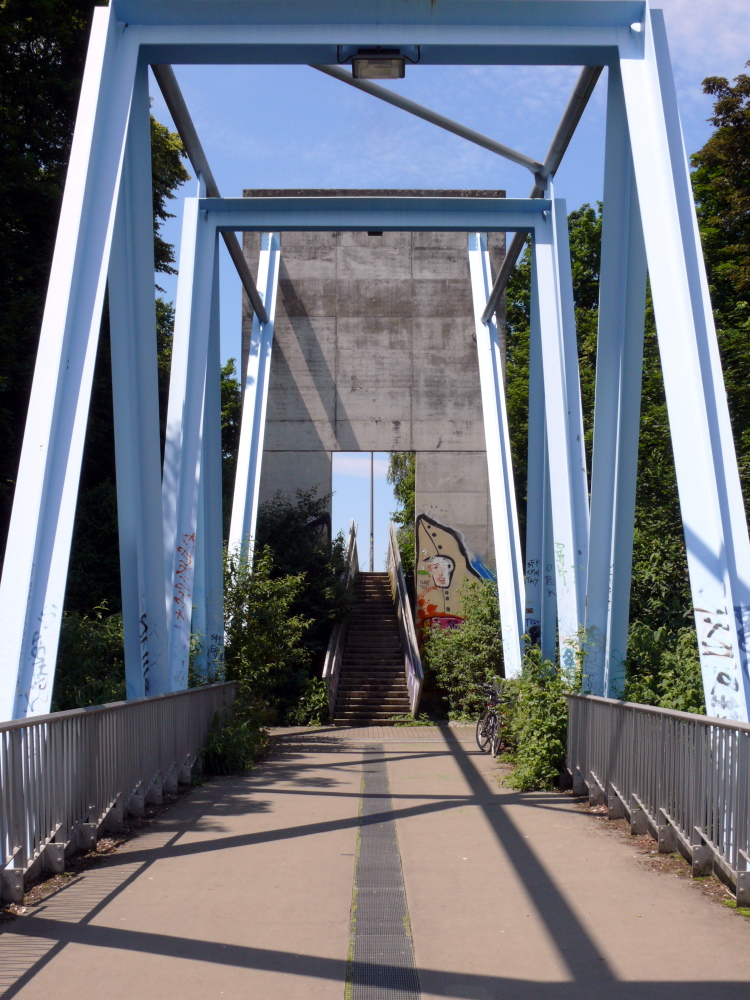 Brücke am Mediapark